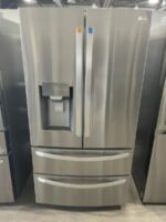 28 cu.ft. Smart wi-fi Enabled French Door Refrigerator - Image 2