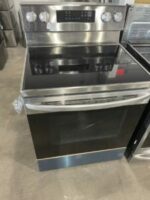 6.3 cu ft. Smart Wi-Fi Enabled Fan Convection Electric Range with Air Fry & EasyClean® - Image 2