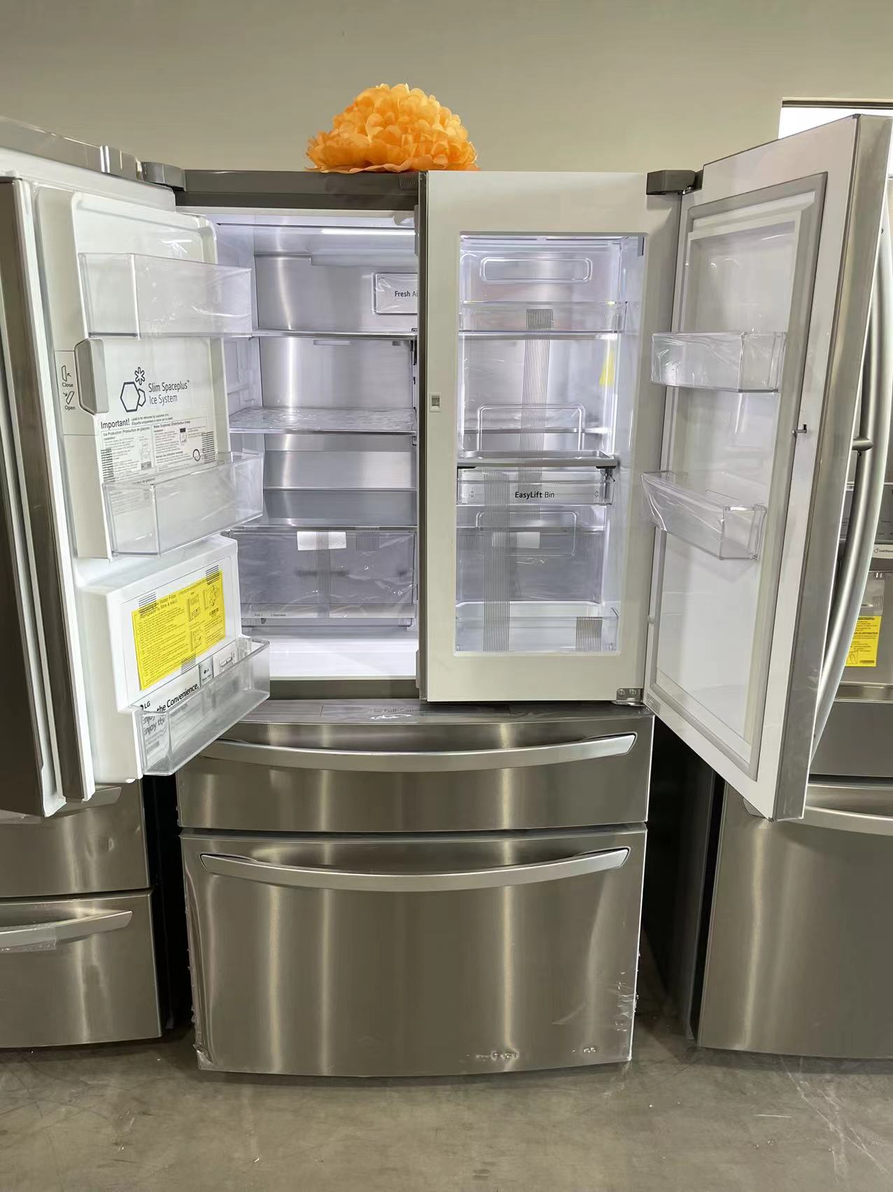 LRMDS3006S by LG - 30 cu. ft. Smart Refrigerator with Craft Ice